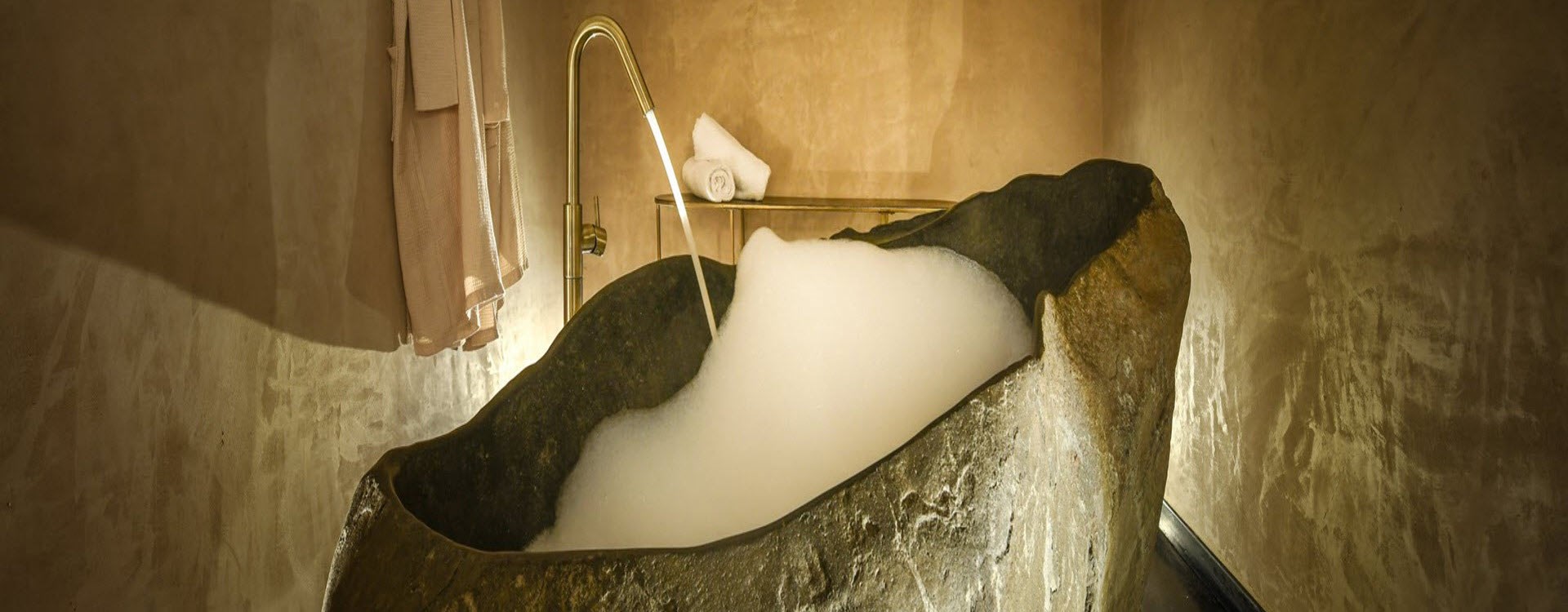 Basalt Bath
