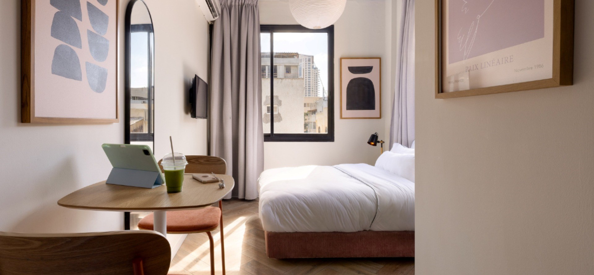 Monochrome Hotel Tel Aviv